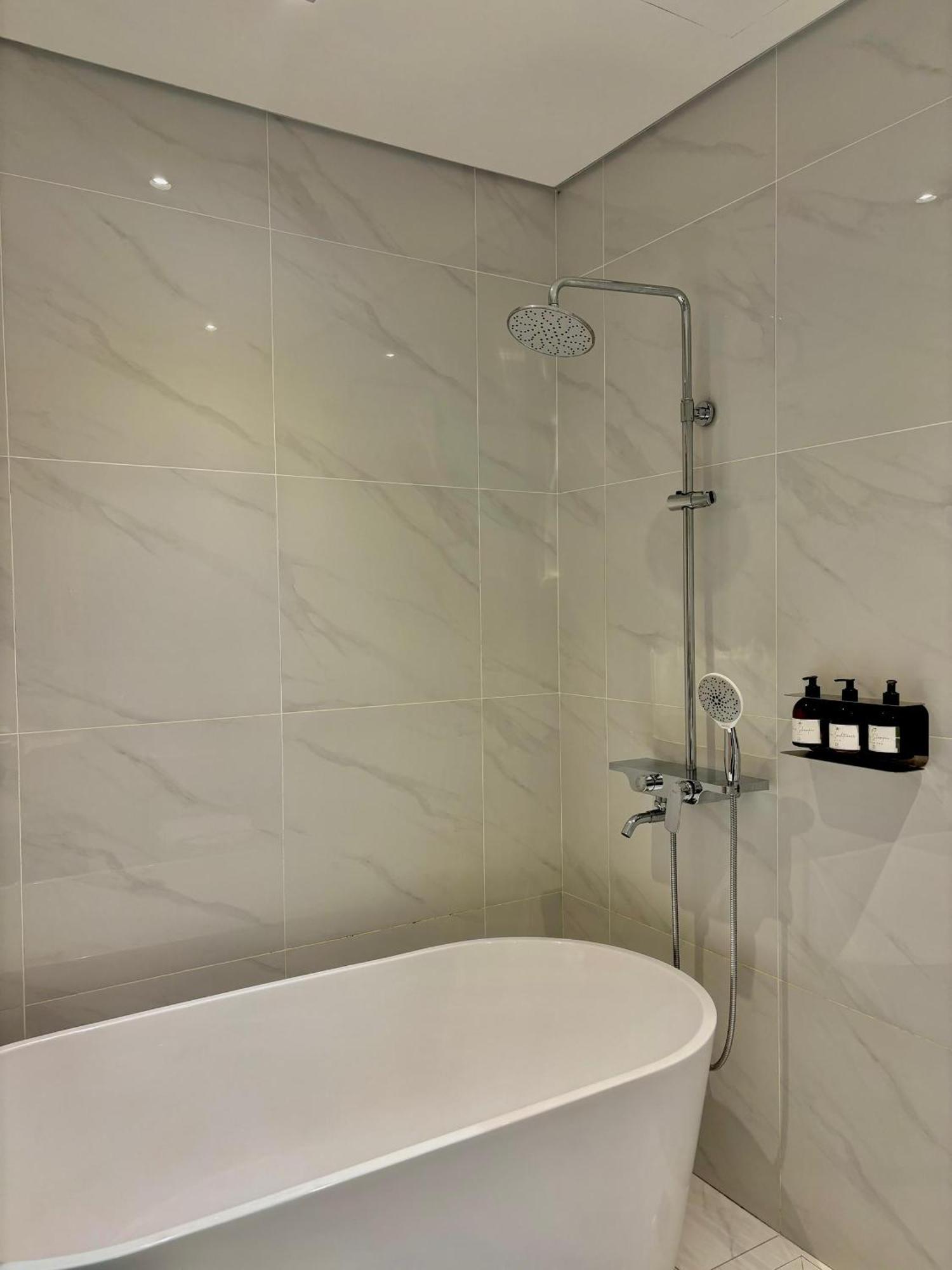 Hotel D Elegance Grand Bandar Seri Alam Masai